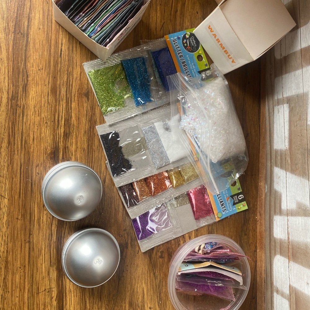 DIY Glitter bath bombs Kit